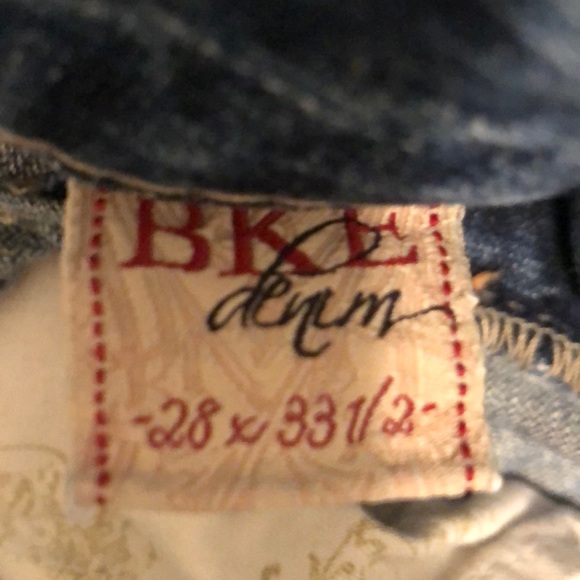 Jeans - Picture 2 of 5